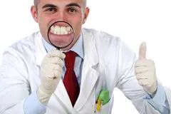 9 cosas que tu dentista puede saber solo viendo tu boca - Dentisalut