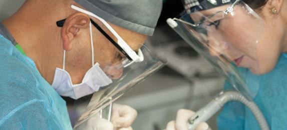 Operación implantes dentales All on 4 Operación implantes dentales All on 4