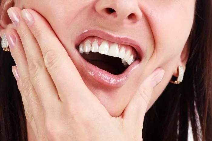 Infección implantes dentales